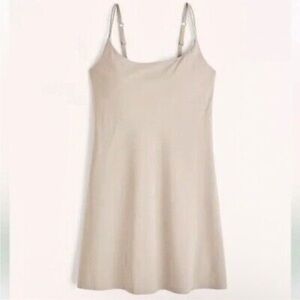 Abercrombie & Fitch Mini Traveler Dress